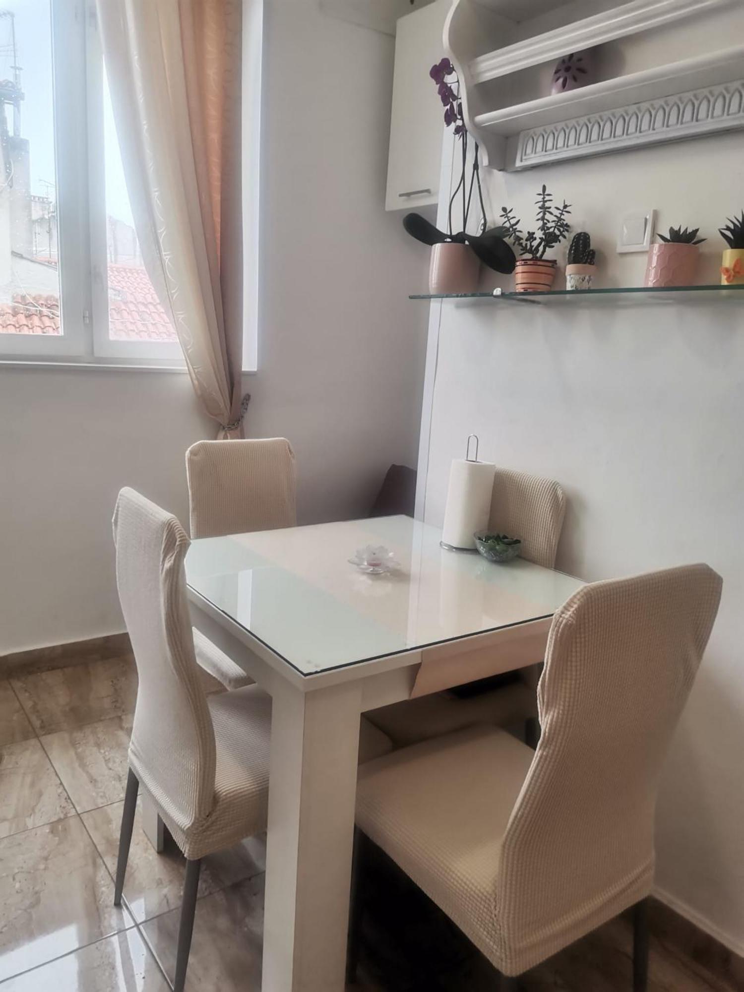 Apartment Eva Zara Esterno foto