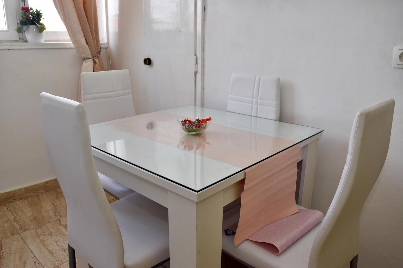 Apartment Eva Zara Esterno foto